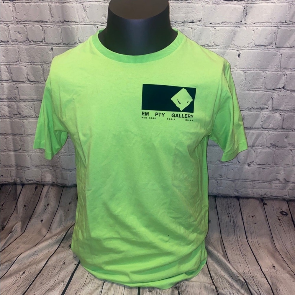 Off-white by Virgil Abloh men’s tee size Medium